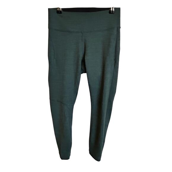Outdoor Voices TechSweat Core 7/8 Legging in Evergreen - Picture 3 of 5
